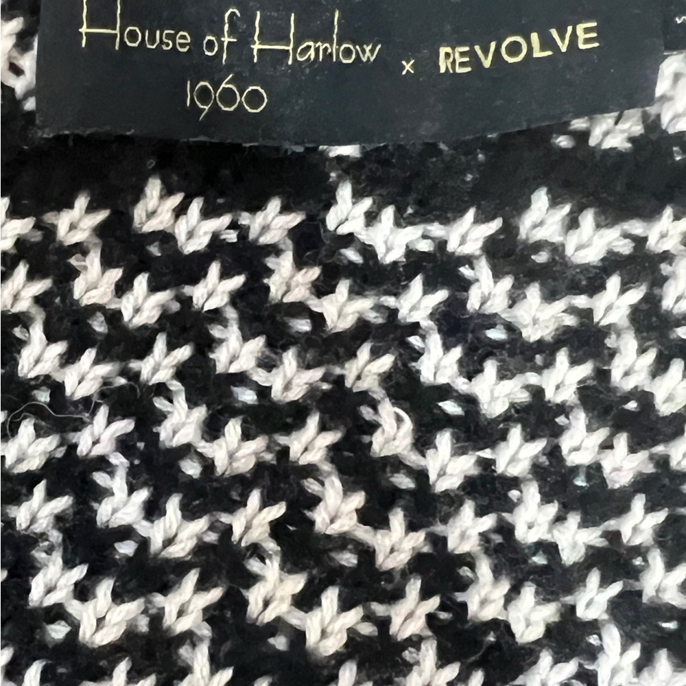 House of Harlow 1960 Black and White Knit Sweater - Picture 3 of 4